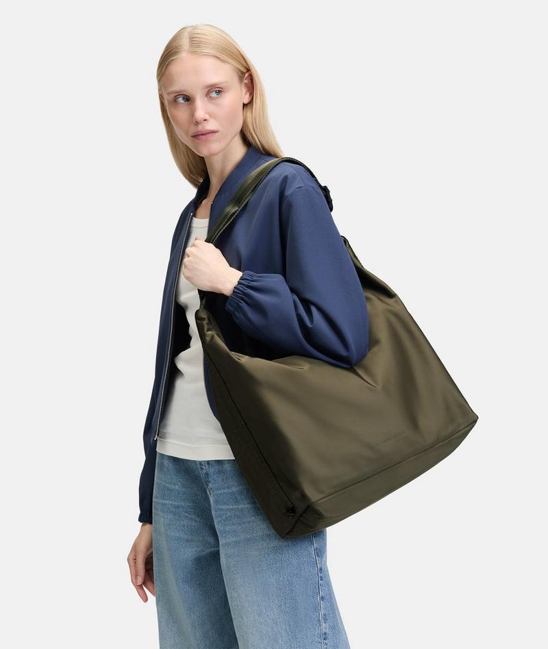 Liebeskind Nylon Hobo L - Olivgrün