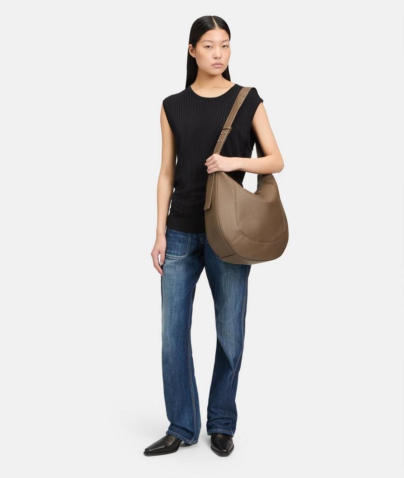 Liebeskind Alma Hobo L - Sandstein