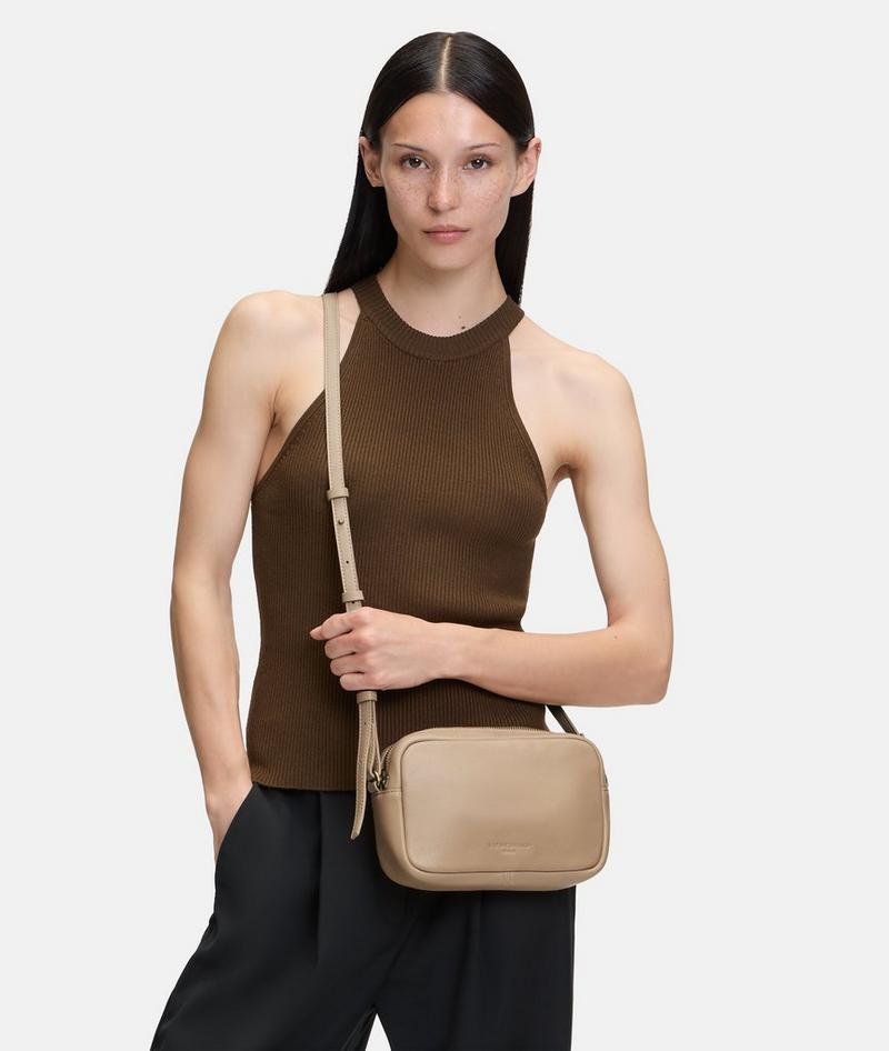 Liebeskind Ella Camera-bag S - Hellbraun